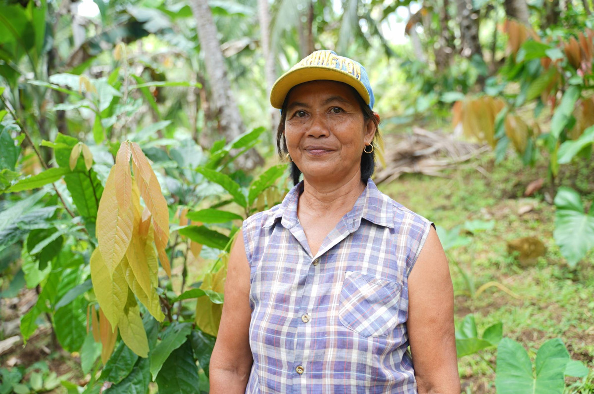 Supporting female cacao farmers in the Philippines