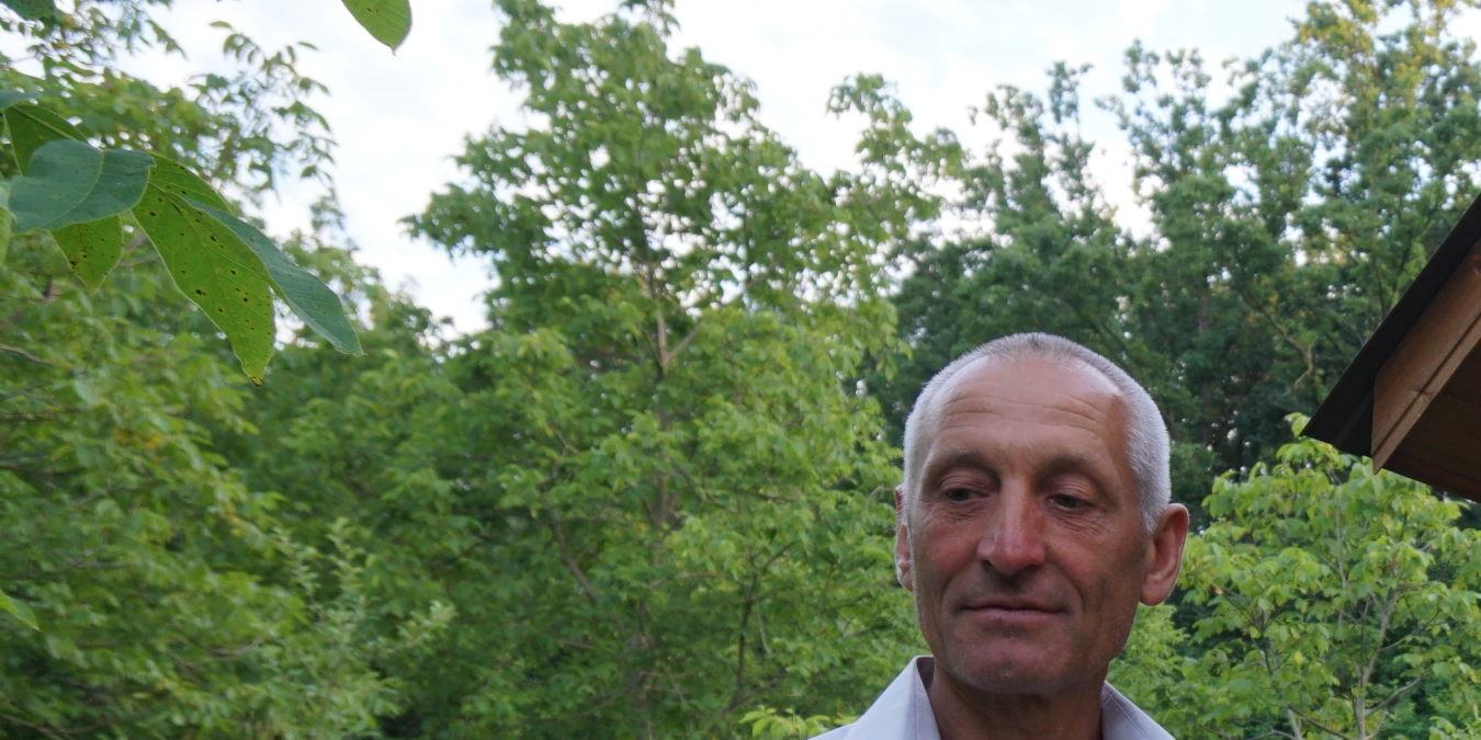 Coping with the impact of the Covid crisis through beekeeping