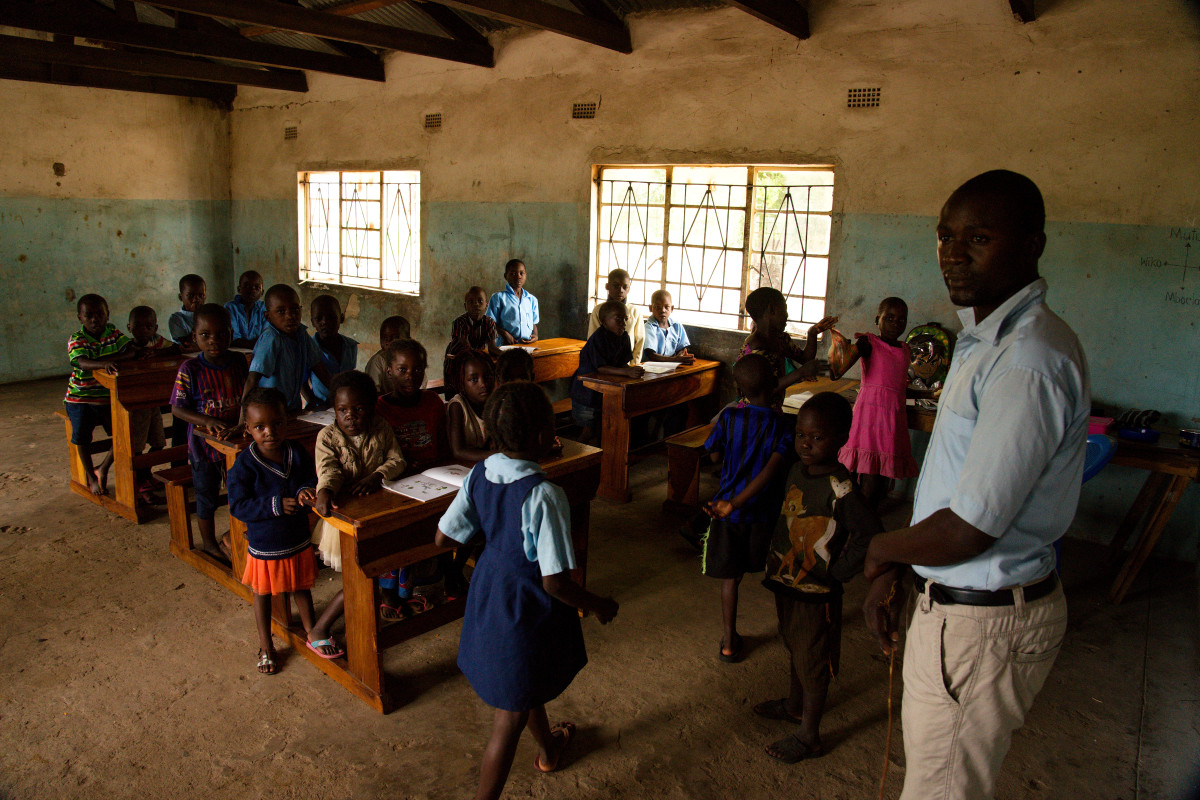 Let´s build a School in Africa
