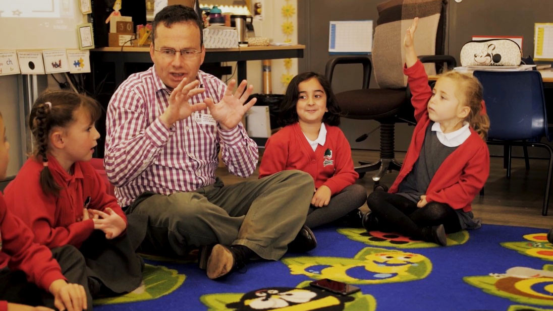 We have to think about how we would teach if school wasn't compulsory, says a philosophy teacher for children